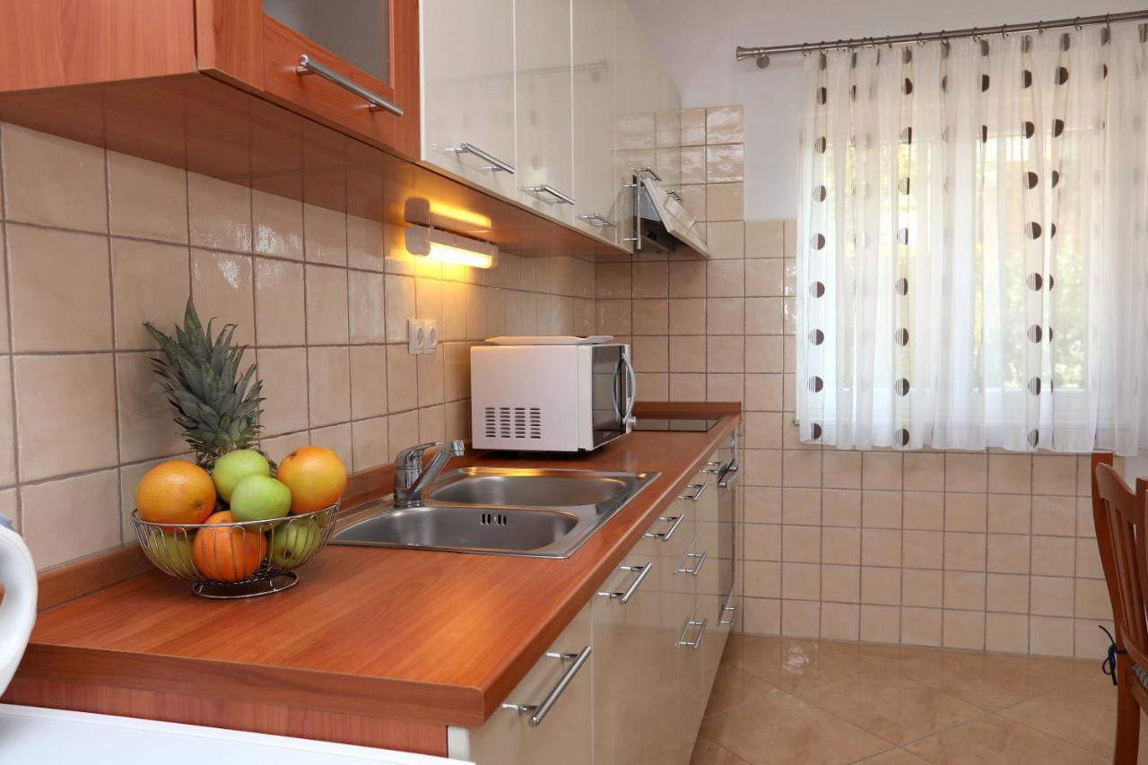 Vila Kuzmanic Трогир Екстериор снимка